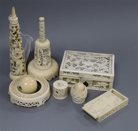 Two Chinese export ivory boxes and other similar ivory items, late 19th/early 20th century